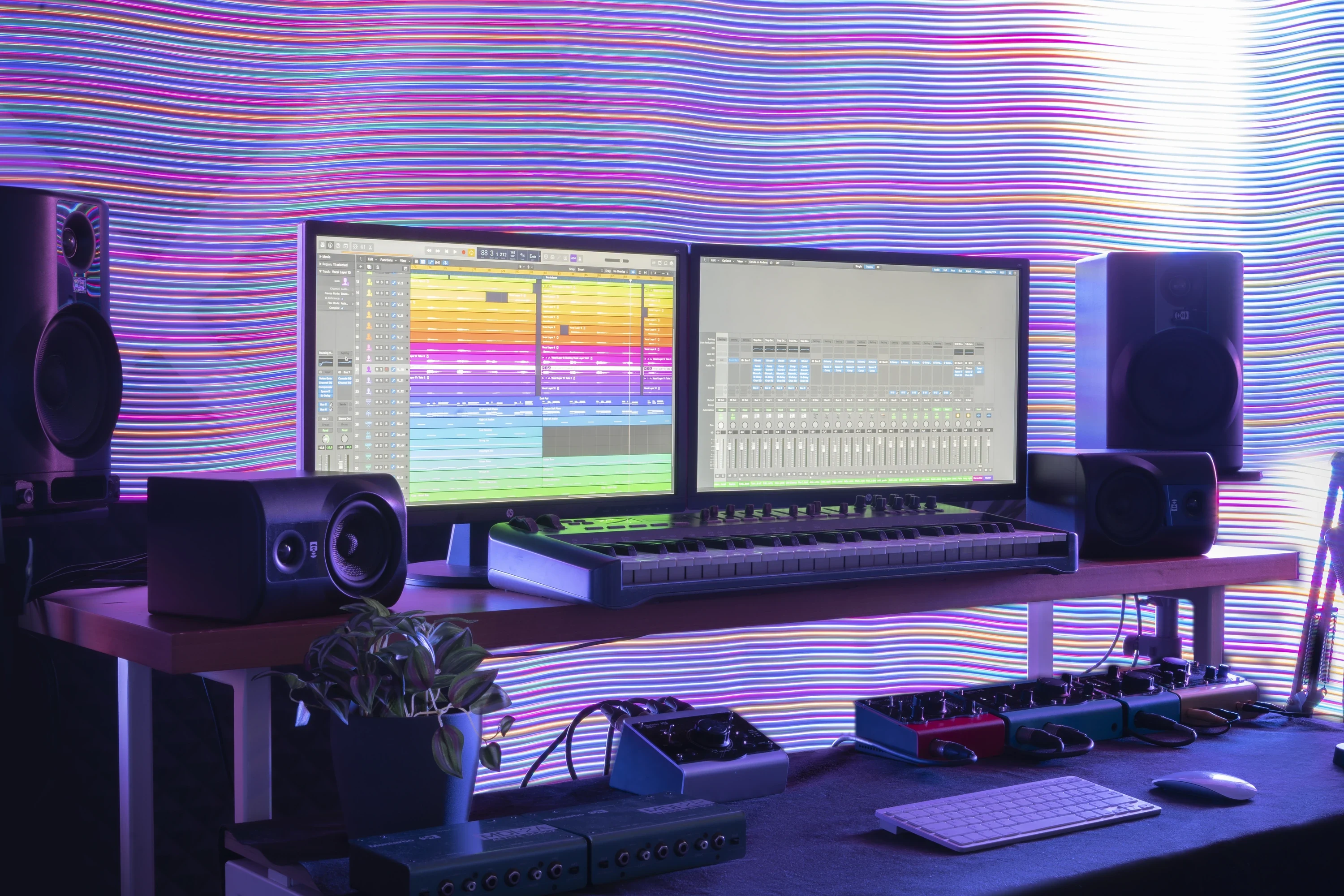M8M-8”Bluetooth Multim. Monitors 120V NA gallery 8