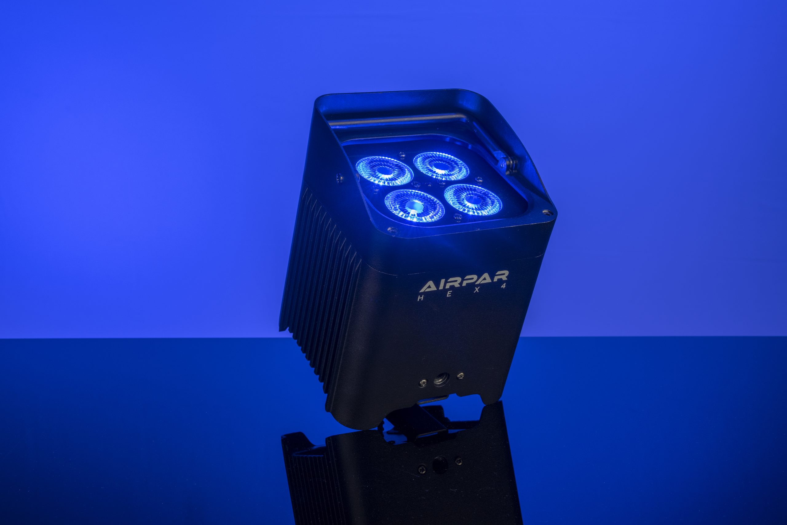 AirPar HEX 44-Pack Bundle w/ Hardshell Case gallery 7